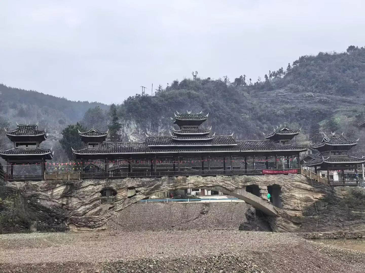 石桥村全景